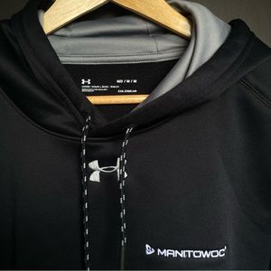 Under Armour, ColdGear, Men Hoodie Size Medium, 100% Polyester, kangaroo pocket